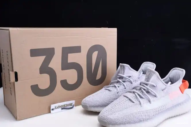 350 FX9017 Yeezy V2 Tail Adidas Light Boost 0523